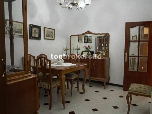 Piso en venta en Marmolejo, Andalucía