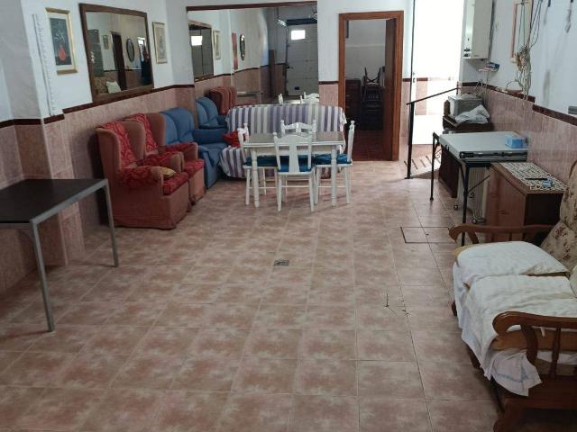 Piso en venta en Martos, Andalucía