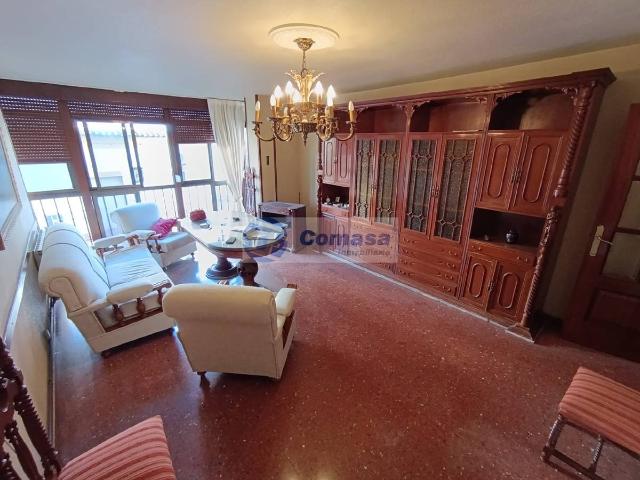 Piso en venta en Martos, Andalucía