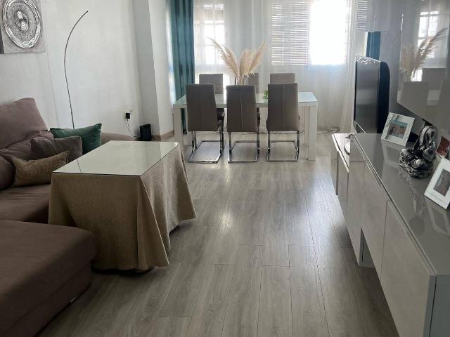 Piso en venta en Martos, Andalucía