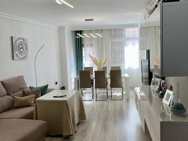 Piso en venta en Martos, Jaén