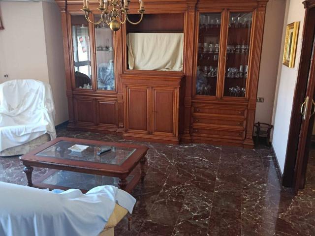 Piso en venta en Martos, Andalucía