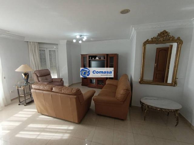 Piso en venta en Martos, Andalucía