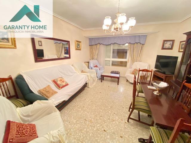 Piso en venta en Martos, Andalucía
