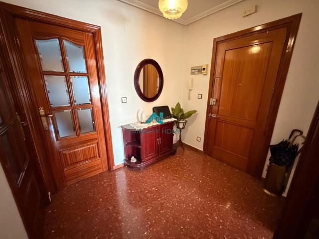 Piso en venta en Martos, Andalucía
