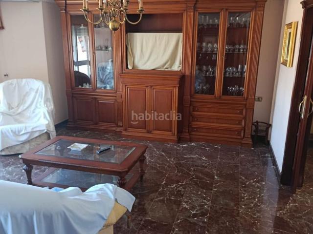Piso en venta en Martos, Andalucía