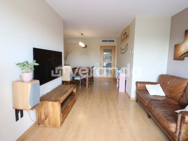 Piso en venta en Montcada I Reixac, Montcada Centre