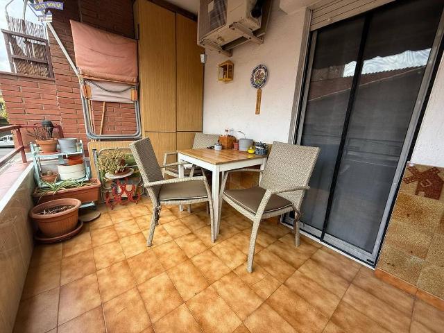 Piso en venta en Montcada I Reixac, Montcada Centre