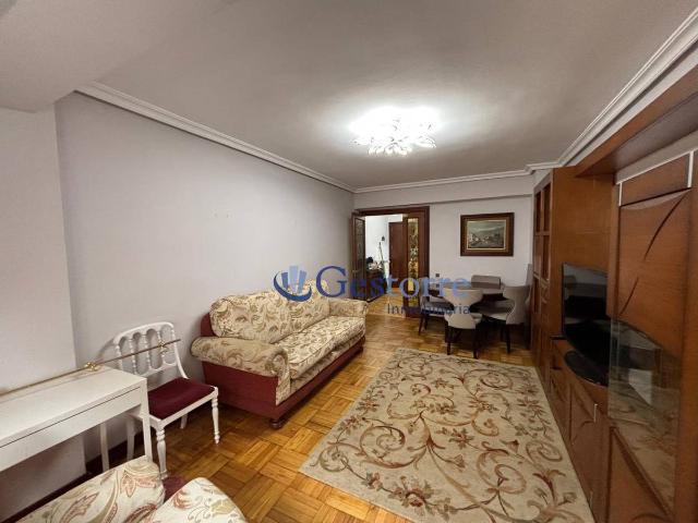 Piso en venta en Oviedo, Casco Antiguo
