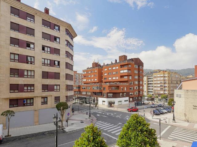 Piso en venta en Centro, Oviedo