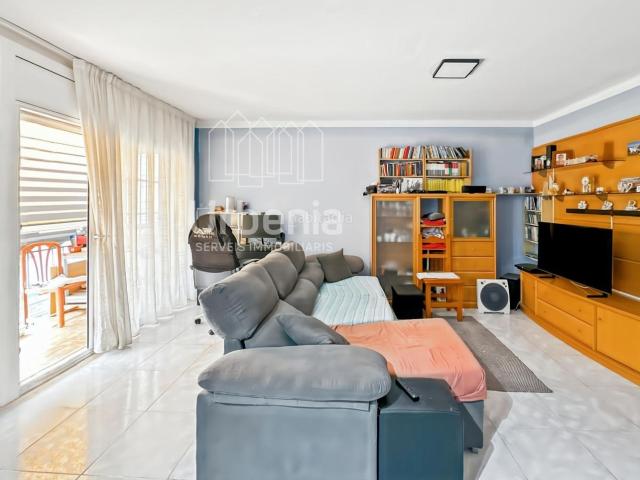 Piso en venta en Cerdanyola Sud, Maresme