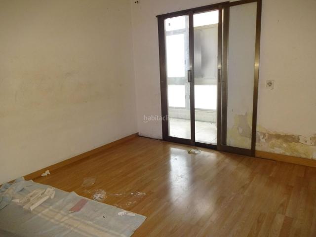 Piso en venta en Cerdanyola, Maresme