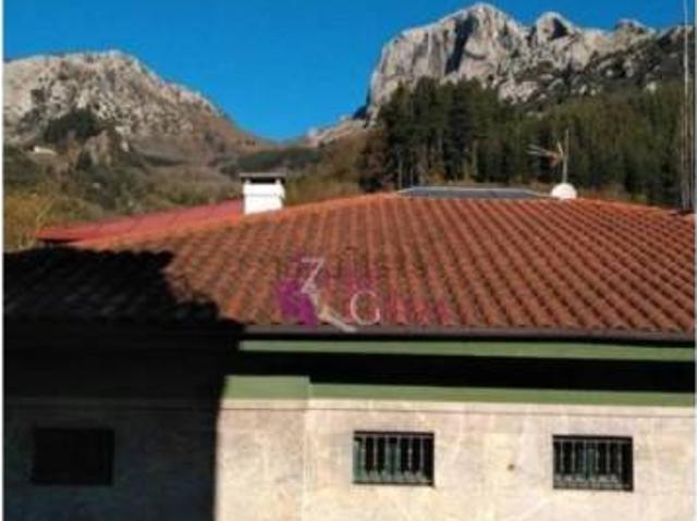 Piso en venta en Mañaria, Guipúzcoa