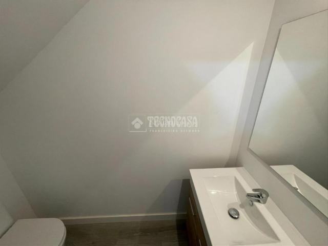 Piso en venta en Meco, Madrid