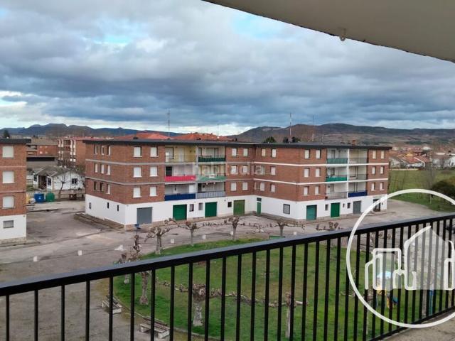 Piso en venta en Medina De Pomar, Castilla y León