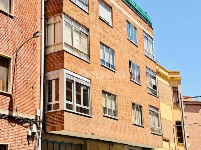 Piso en venta en Medina Sur, Medina Del Campo