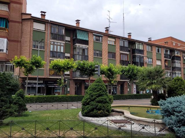 Piso en venta en Medina Del Campo, Medina Sur