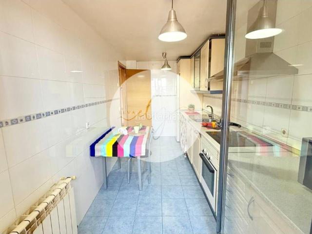 Piso en venta en Medina Sur, Medina Del Campo