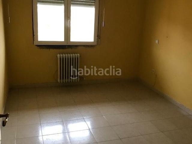 Piso en venta en Medina Sur, Medina Del Campo