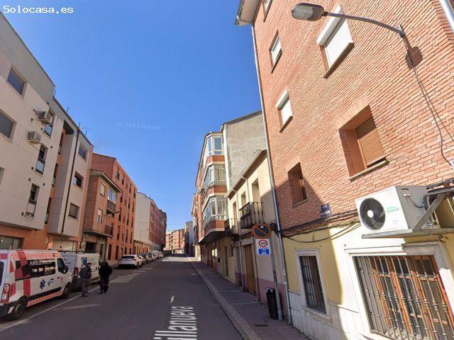 Piso en venta en Medina Del Campo, Castilla y León