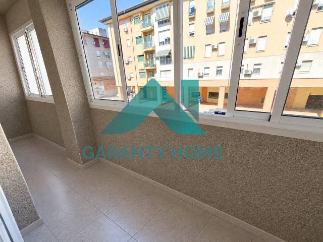 Piso en venta en Santiago, Cáceres