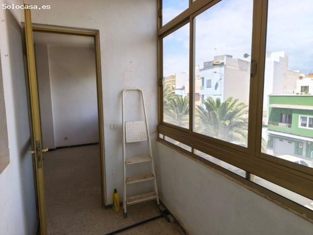 Piso en venta en Playa de Melenara, Telde