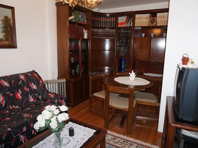 Piso en venta en Melide, San Roque
