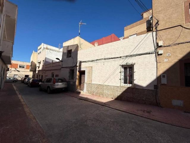 Piso en venta en Barrio Ataque Seco, Melilla