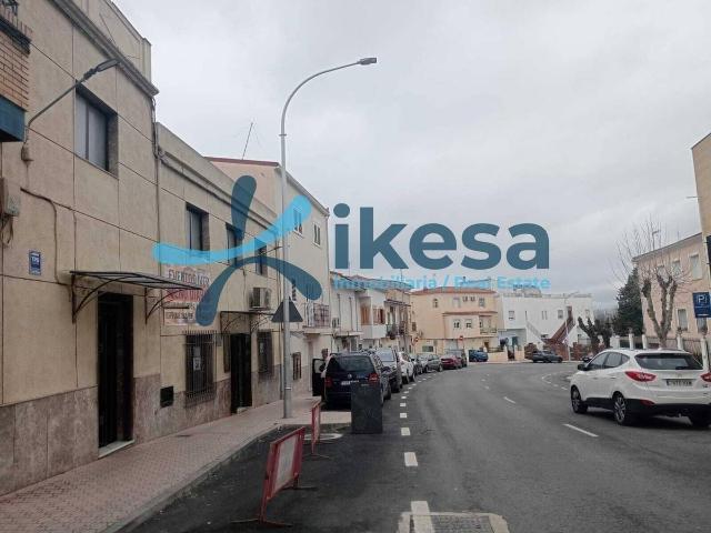 Piso en venta en Mengíbar