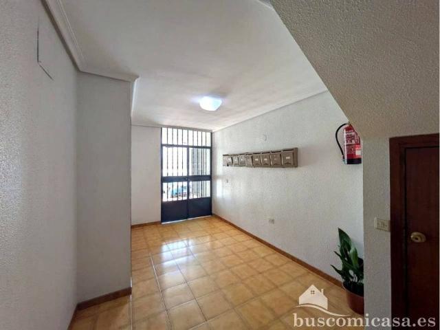 Piso en venta en Mengíbar, Andalucía