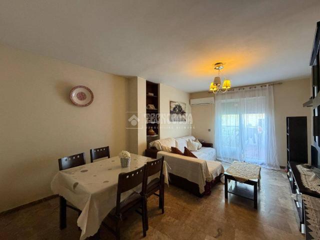 Piso en venta en Mengíbar, Andalucía