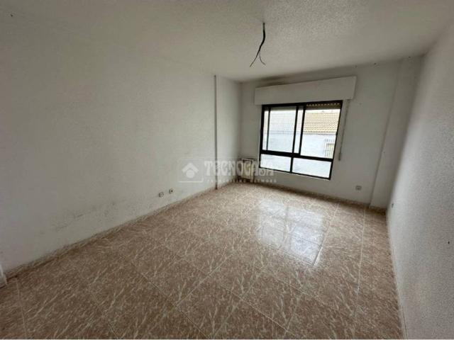 Piso en venta en Mengíbar, Andalucía