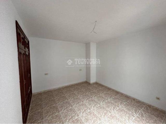 Piso en venta en Mengíbar, Andalucía