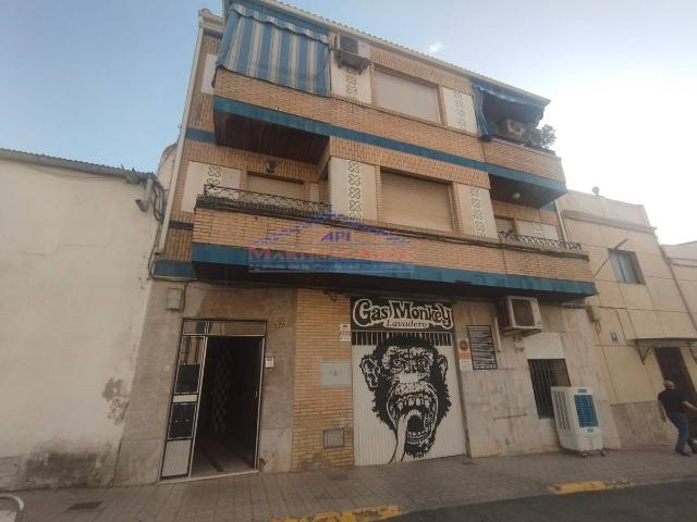 Piso en venta en Mengíbar, Andalucía