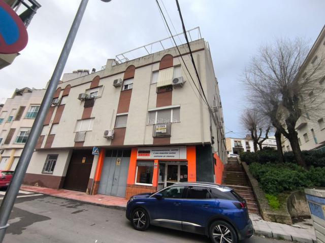 Piso en venta en Mengíbar, Andalucía