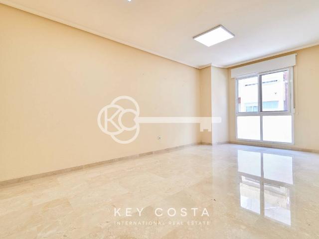 Piso en venta en Casco Antiguo - Santa Cruz - Ayuntamiento, l'Alacantí