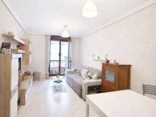 Piso en venta en Meruelo, Cantabria