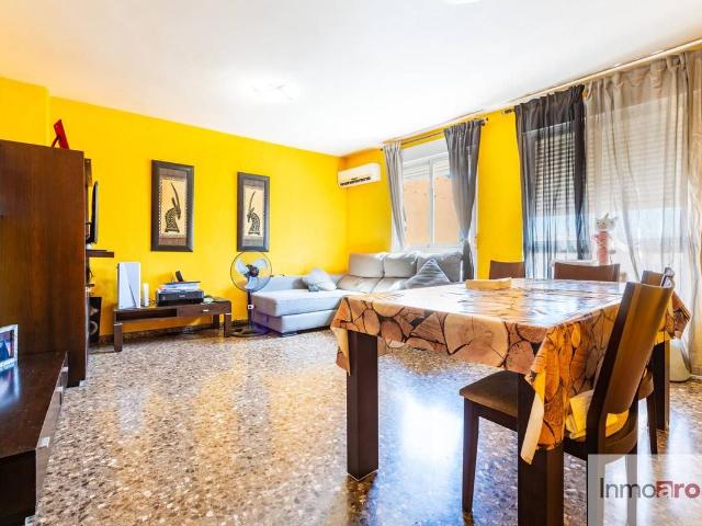 Piso en venta en Plaça Major, la Plana Alta