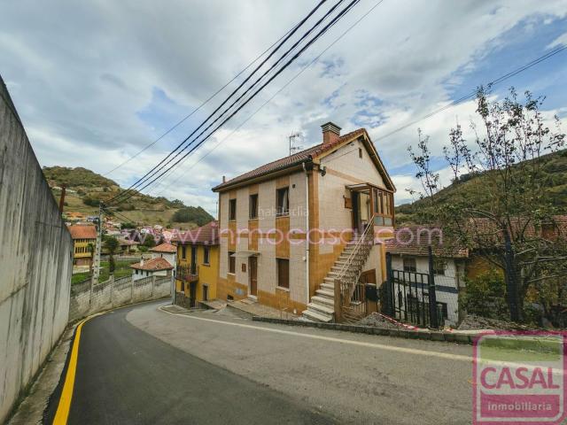 Piso en venta en Mieres, Asturias