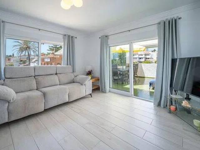 Piso en venta en Chaparral, Costa del Sol Occidental