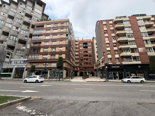 Piso en venta en Centro, Oviedo