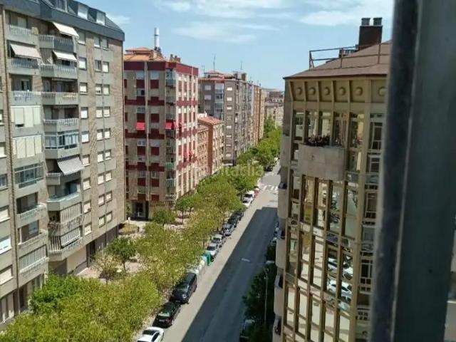 Piso en venta en Allende, Miranda De Ebro