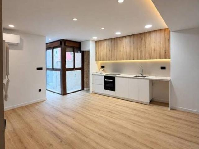 Piso en venta en Mislata, València / Valencia