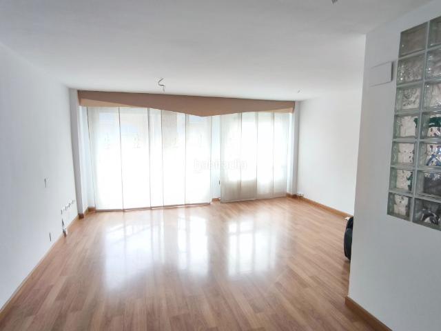 Piso en venta en El Canal, Baix Llobregat