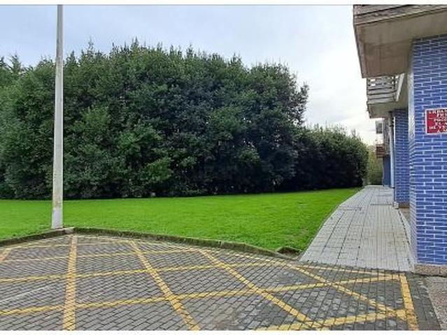 Piso en venta en Santa Cruz De Bezana, Cantabria