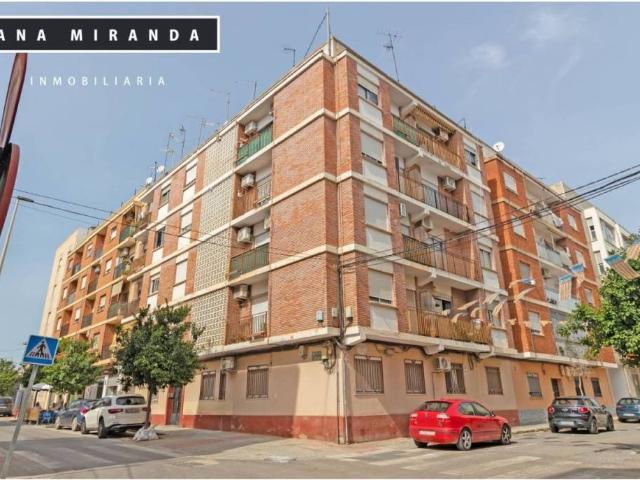 Piso en venta en l'Horta Nord, Valencia