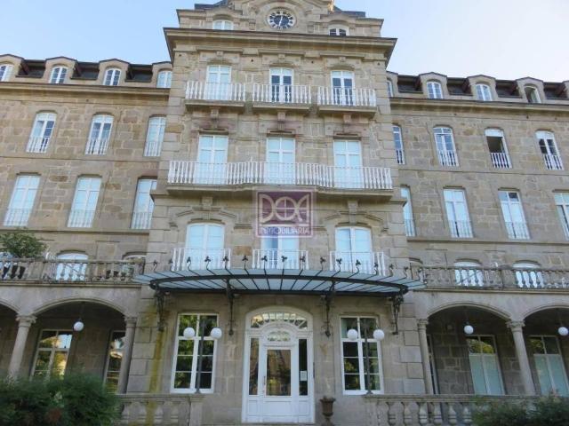 Piso en venta en O Condado, Galicia