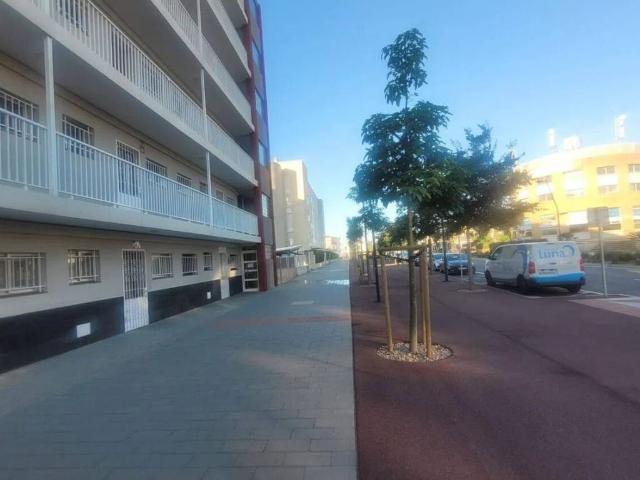Piso en venta en Mont-roig Del Camp