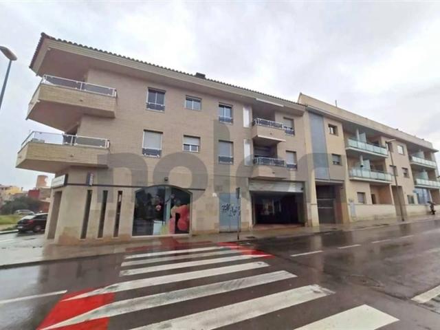 Piso en venta en Montbrió Del Camp