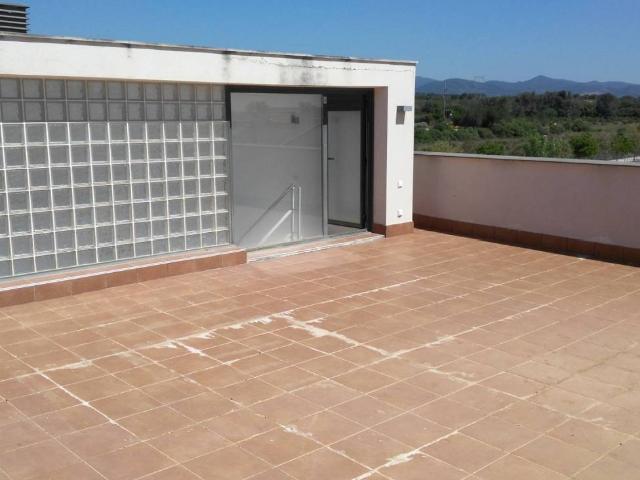 Piso en venta en Montbrió Del Camp